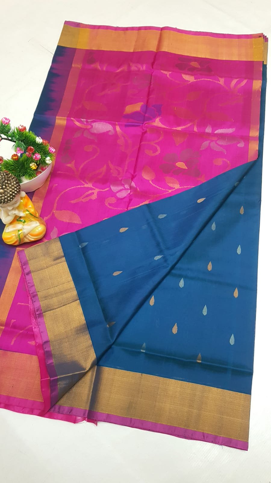 Jamdani Sarees & Nakshtra Butta